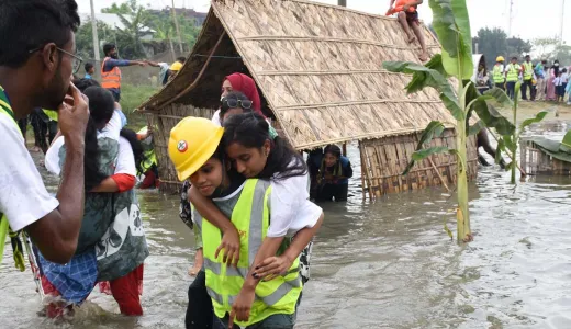 Bangladeshi Scouts are disaster prepared 