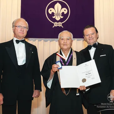 Rev Keijun Hayashi (JP) presented to His Majesty as a new BP Fellow